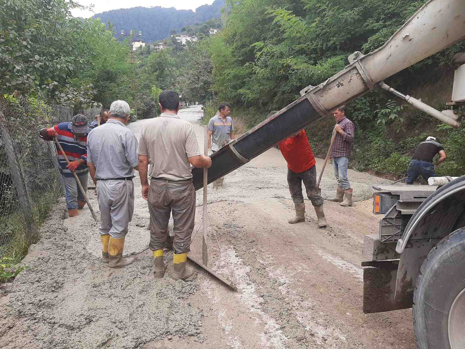 BELEDİYE VATANDAŞ EL ELE VERDİ